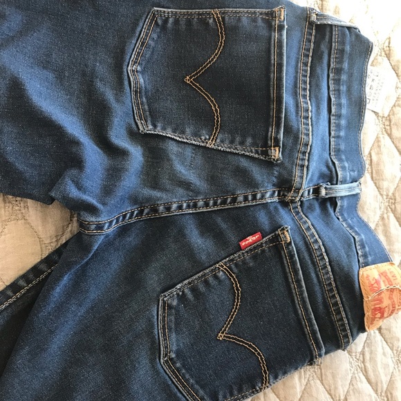 Levi 710 - Picture 2 of 4